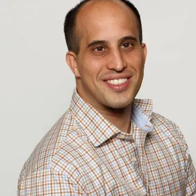 Dr. Chris Carreira